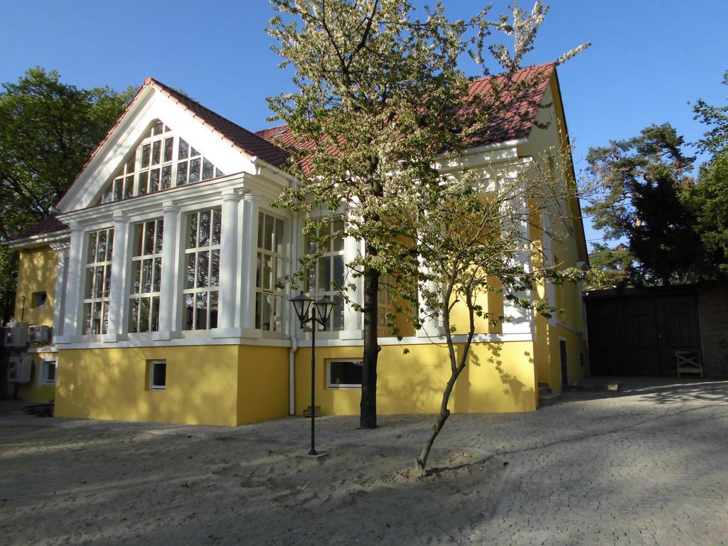 Boutique Hotel Villa P ウージュホロド エクステリア 写真